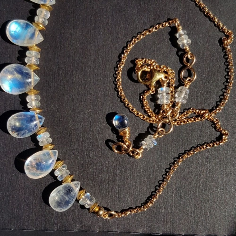 Moonstone 🌈 Necklace